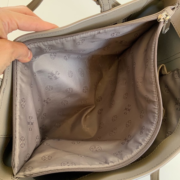 Tory Burch Leather York Tote Grey Saffiano Leather Purse - Picture 12 of 16